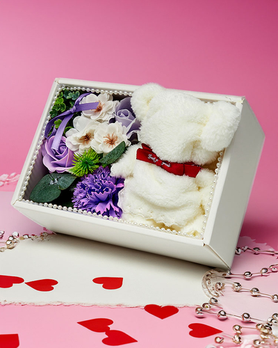 Royalfashion Flowerbox Flori într-o cutie cu un ursuleț de pluș