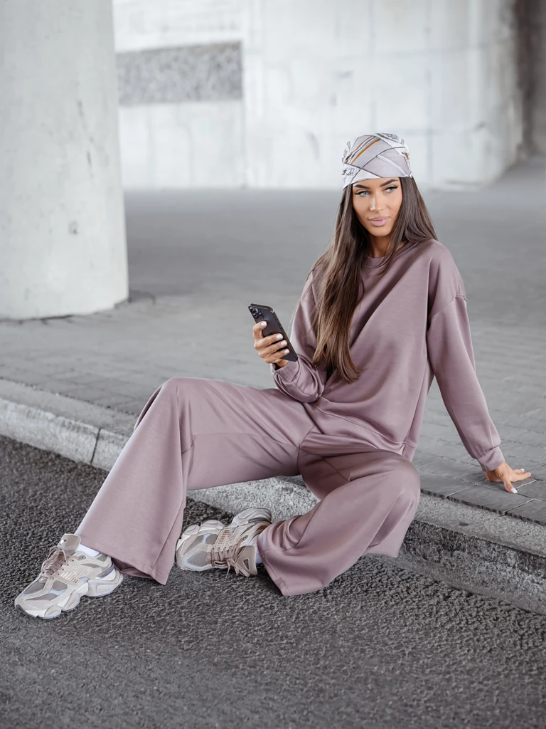 Royalfashion Wiskozowy Damski komplet dresowy FlowFit