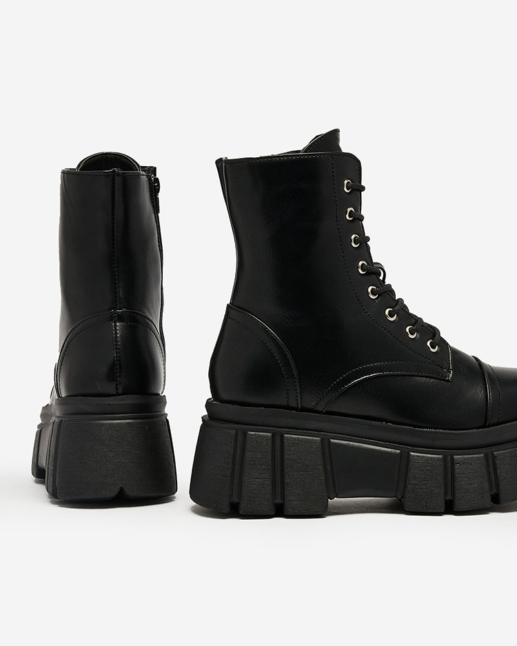Royalfashion Cizme negre pentru femei cu platformă Baggers Ceminas