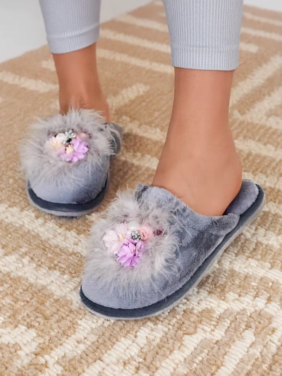 Papuci din blană pentru femei Royalfashion Ederra