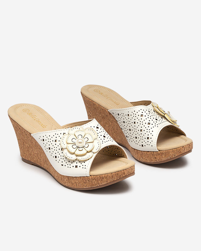 OUTLET Papuci papuci dama bej Dombas- Incaltaminte