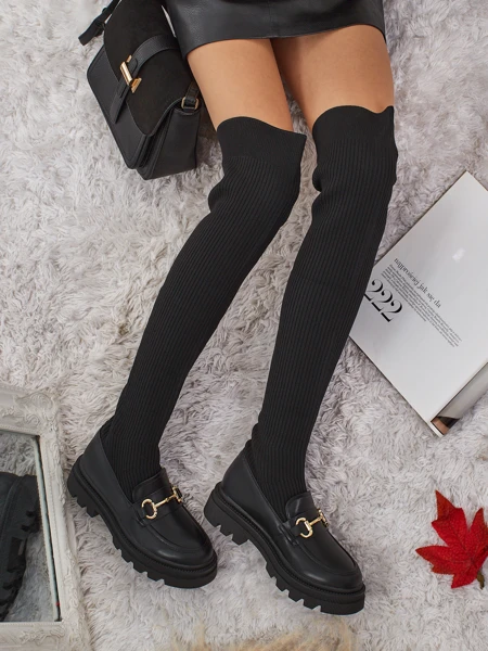 Cizme lungi de damă, slip-on, cu ornament Novera