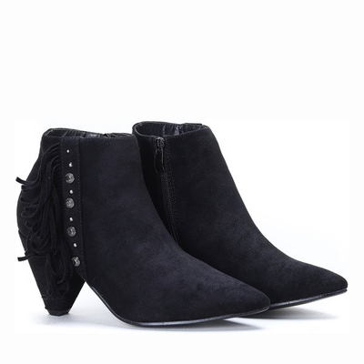 Czarne botki na trójkątnym obcasie Madelynn - Obuwie