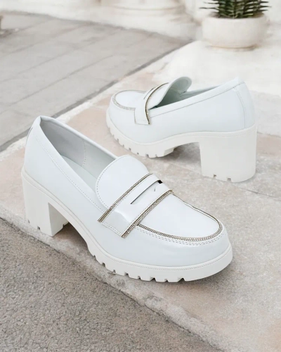 Mocasini din piele lacuita pentru femei Royalfashion Befies