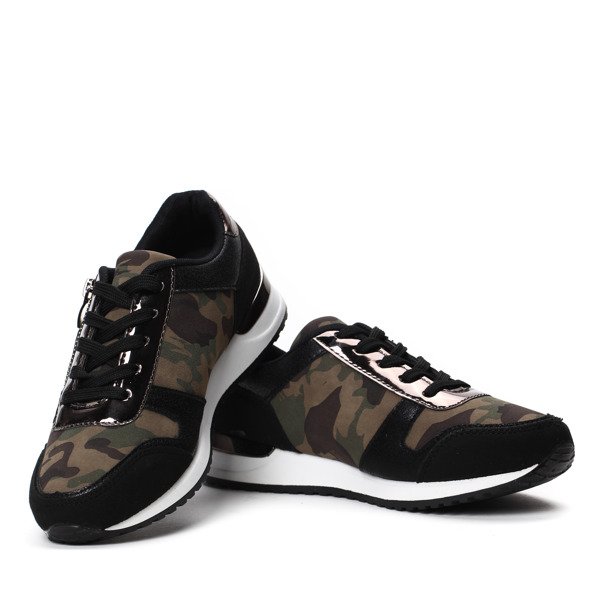 Sportowe obuwie moro - Obuwie