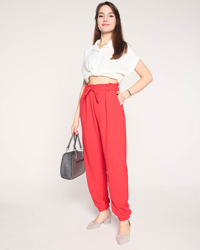 Pantaloni de damă din țesătură în roșu MĂRIME PLUS - Îmbrăcăminte