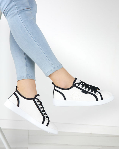 OUTLET Tenisi albi de dama cu insigna Wefera - Incaltaminte