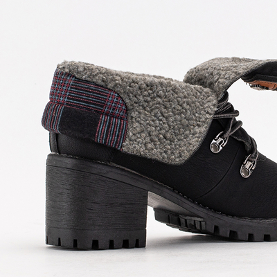 OUTLET Cizme negre de dama pe postul Royaltan - Incaltaminte