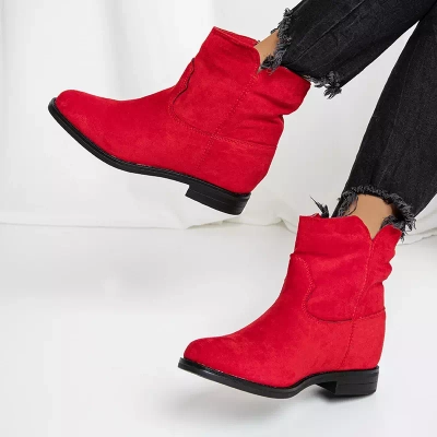 OUTLET Botine roșii a'la cowboy wedge Nastu - Pantofi