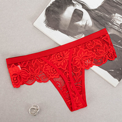 Tanga de dama rosie din dantela - Lenjerie intimă