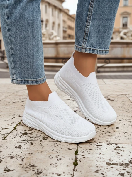 Royalfashion Sapatos di sport slip-on pa mudjer Branku