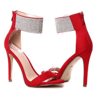 Czerwone sandały na szpilce ze zdobionym paseczkiem Raquel- Obuwie