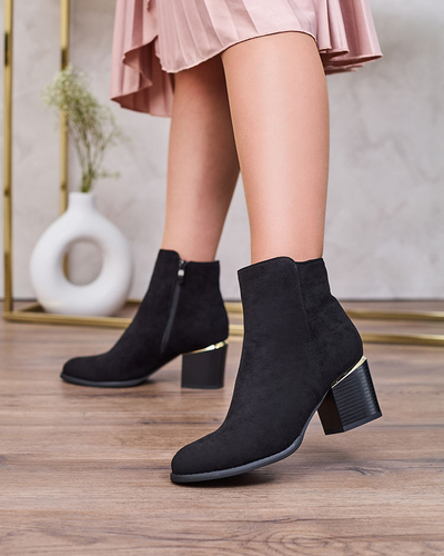 Royalfashion Cizme cu tocuri joase pentru femei negre Traestra
