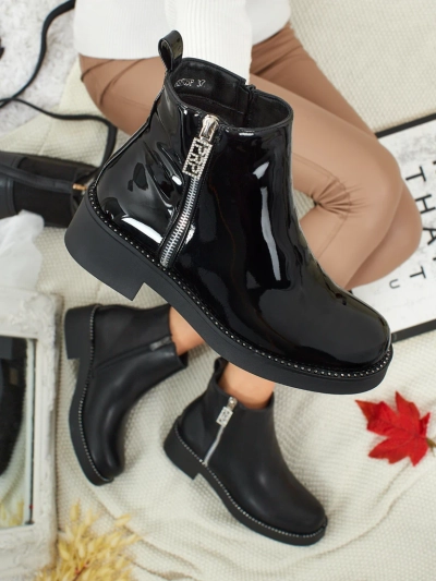 Botine de damă lăcuite din piele ecologică Calvera