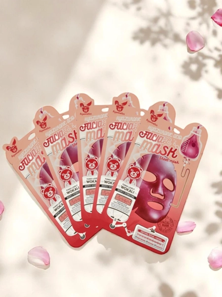 Mască facială cu acid hialuronic, calmantă și fermă