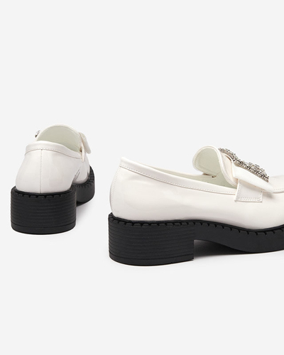 OUTLET Pantofi lacuiti alb cu catarama Fogim - Incaltaminte