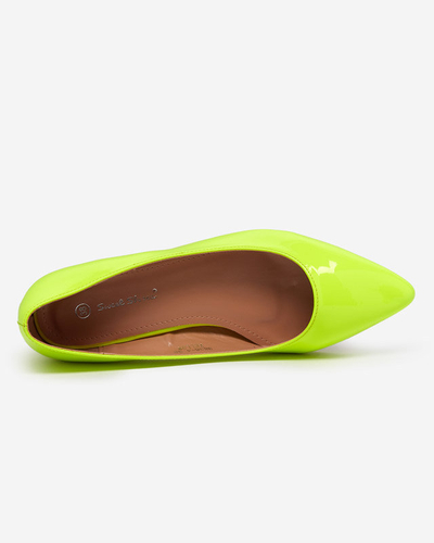 Pompe cu toc plat lăcuite, galben neon Oki- Încălțăminte