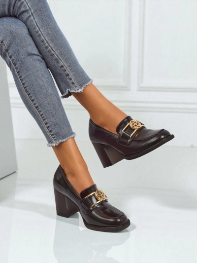 Loafers meri Persephone Nero pos eko logikal deri gold bakle sey