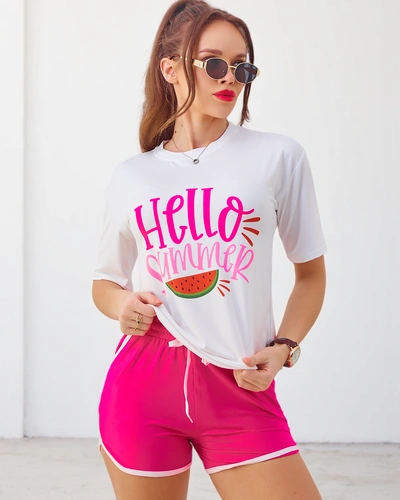 Royalfashion Set sportiv pentru femei cu tricou și pantaloni scurți Hello Summer