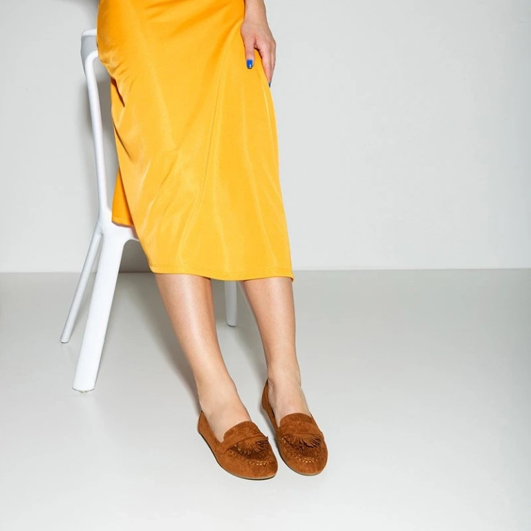 OUTLET Mocasini de damă ecologică de culoare camel cu franjuri Daiane - Încălțăminte