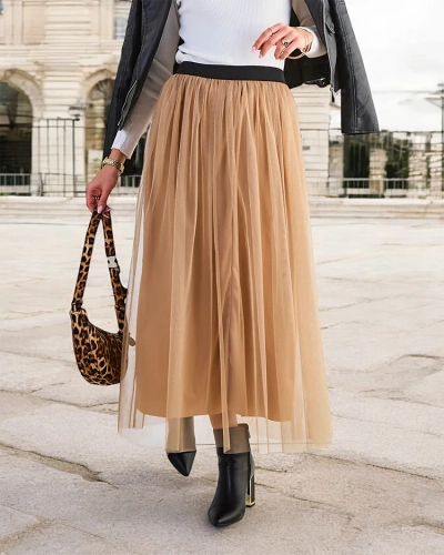 Fusta midi cu tulle pentru femei de la Royalfashion
Fusta midi pentru femei fabricata din material usor cu tulle. Model cu captuseala, banda elastica in talie. Fusta va fi ideala pentru toamna! NOTA: Precizia masuratorii (+/-)