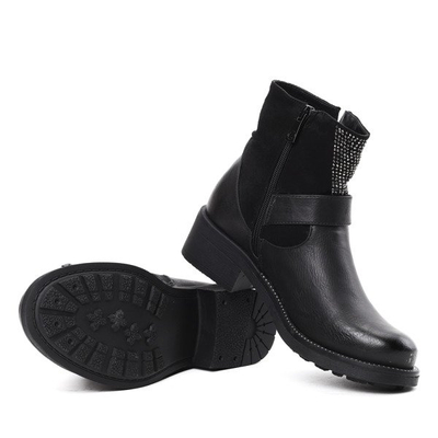 Czarne workery z gwiazdkami Crystal Snow - Obuwie