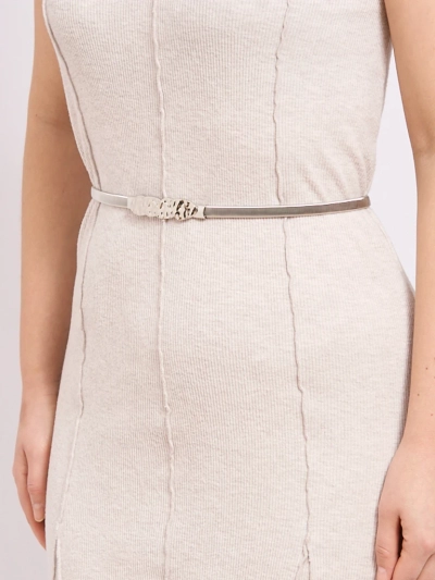 Curea de damă argintie cu ornament Letitia – eleganță în stil metalic