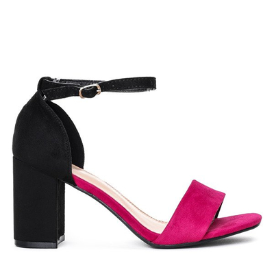 Czarne sandały na słupku z fuksjowym wykończeniem Betine - Obuwie