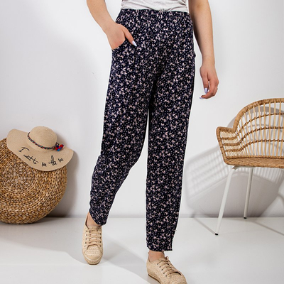 Pantaloni de damă din țesătură cu model PLUS SIZE - Îmbrăcăminte