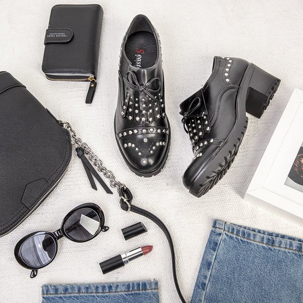 Încălțăminte neagră pe un stâlp gros Colorado - Încălțăminte