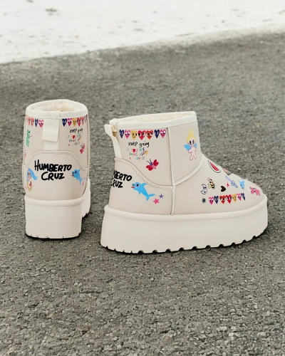 Ghete scurte de iarnă pentru femei Royalfashion cu stickere Hanaga
