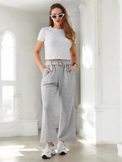 Pantaloni largi din țesătură pentru femei Royalfashion cu o curea decorativă