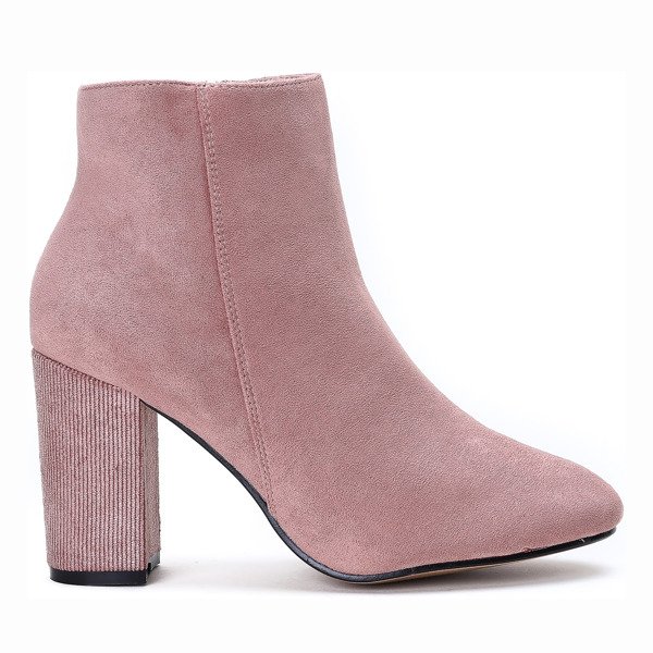 Różowe botki na słupku Freyana- Obuwie