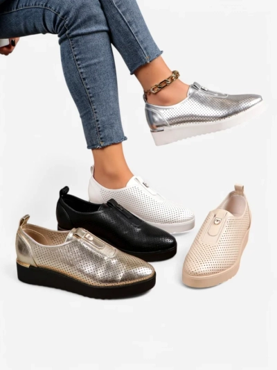 Ghete perforate pentru femei Royalfashion Slip-on Goffies