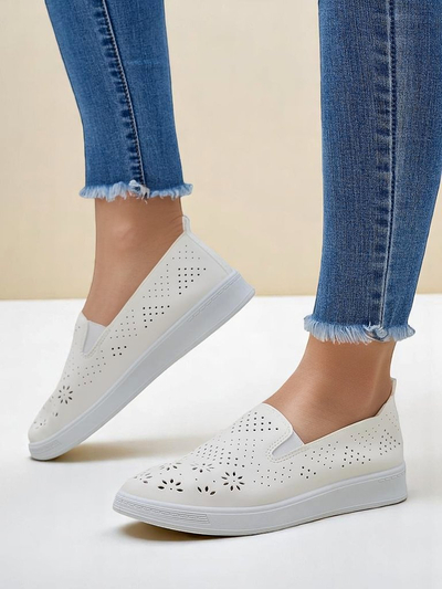 Royalfashion Încălțăminte damă slip-on cu model ajurat Mayla
