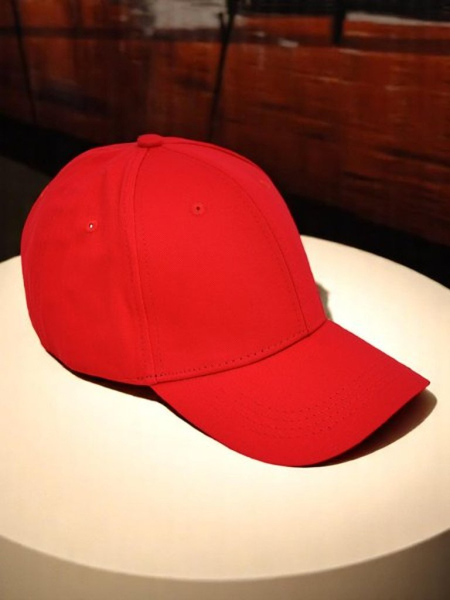 Royalfashion Șapcă de stradă Mila cu vizor