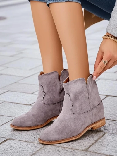Ghete de glezna de tip cowboy Royalfashion pe o talpa acoperita Bluestone