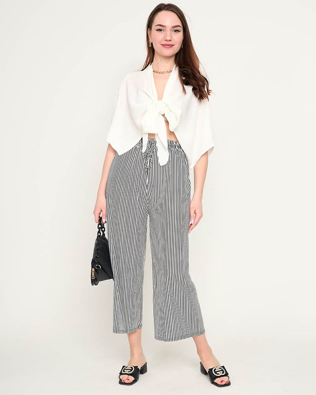 Pelerina scurta dama alba - Imbracaminte