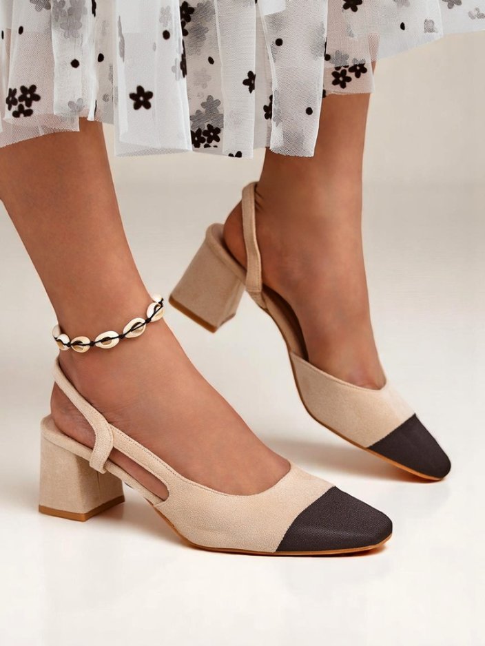 Royalfashion Női alacsony sarkú, díszes orrú Elegánzo cipő