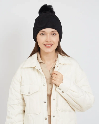 Căciulă de damă Royalfashion cu pom pom căptușită