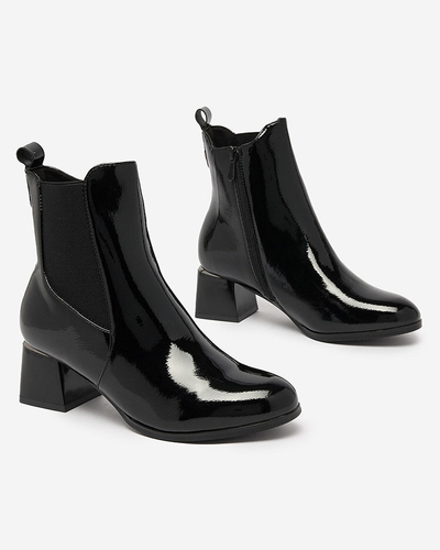Royalfashion Cizme negre pentru femei pe post de cizmă joasă Nekery