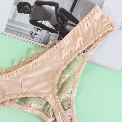 Tanga bej de dama cu dantela - Lenjerie intima