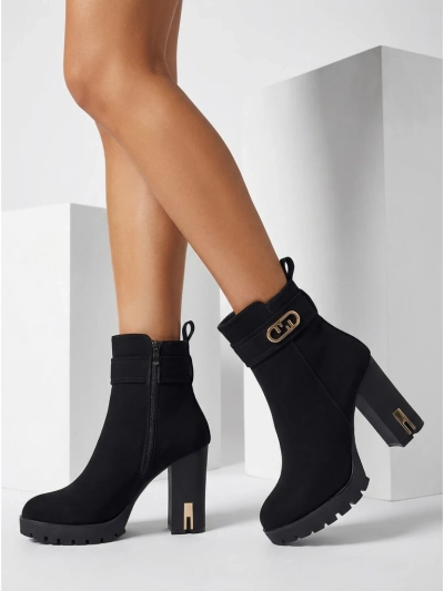 Botine de damă din piele ecologică întoarsă cu toc gros Tovia