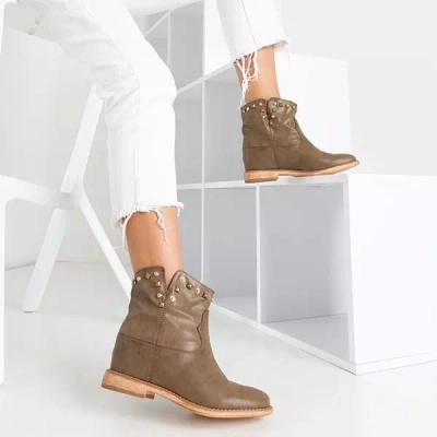 OUTLET Cizme de cowboy maro pe pană Brenda - Pantofi