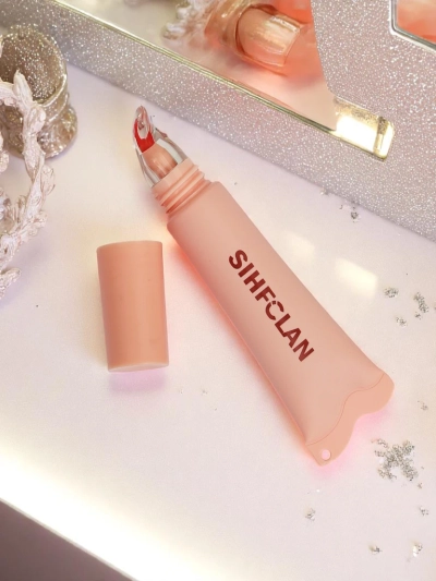Luciu de buze cu brățară Gloss & Charm Cocoa Cookie