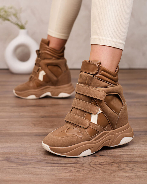 Royalfashion Cizme sport pe toc pentru femei maro Redittias