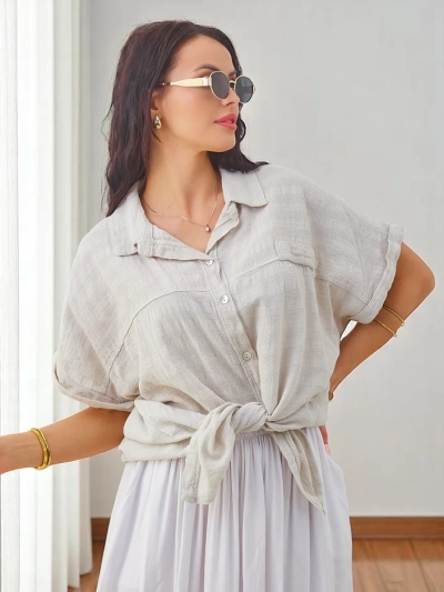 Royalfashion Cămașă din bumbac pentru femei cu embosare și mâneci scurte