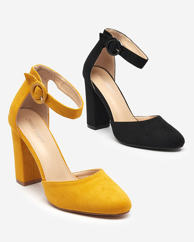 OUTLET Sandale de dama mustar pe postul Nastio - Incaltaminte