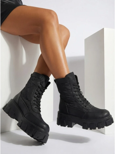 Botine de damă Solvi cu șireturi din piele ecologică