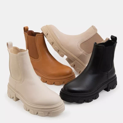 OUTLET Cizme de dama cu toc plat de culoarea camila Esta - Incaltaminte